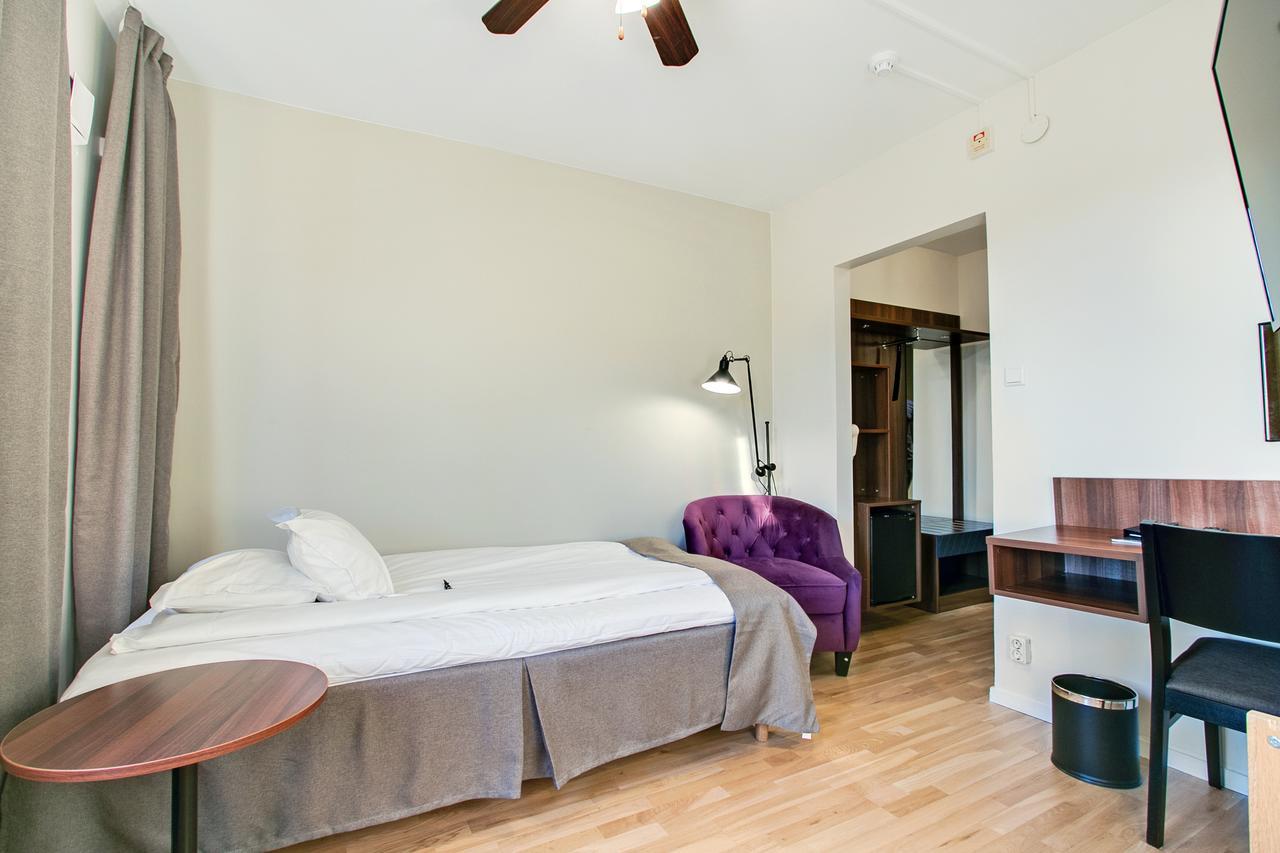 First Hotel Brommaplan Стокхолм Екстериор снимка